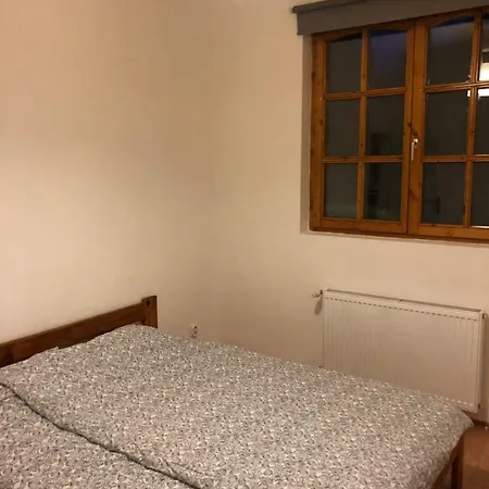 Zrinyi Miklos Utca 7 Nyaralo Ferienhaus